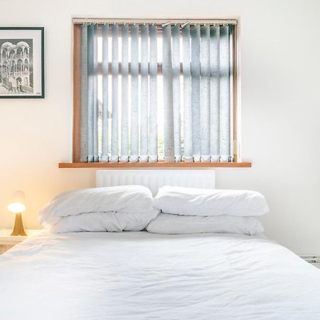 Modern 3 Bedroom House Close To Ferry And City Centre Belfast Buitenkant foto