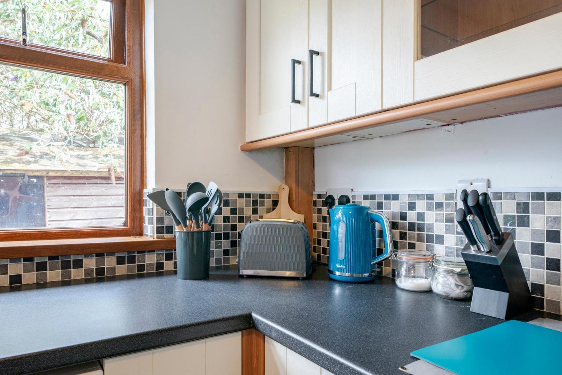 Modern 3 Bedroom House Close To Ferry And City Centre Belfast Buitenkant foto